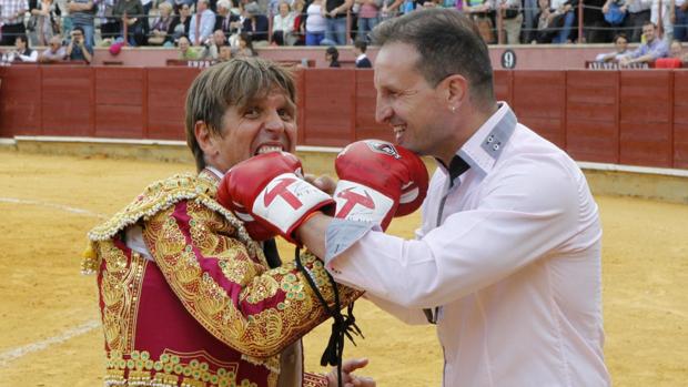 Javier Castillejo, a su madre: «Si no me dejas ser boxeador, voy a ser torero»