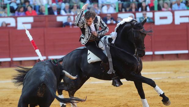 Gran tarde de rejoneo en la apertura de la Feria de Jerez