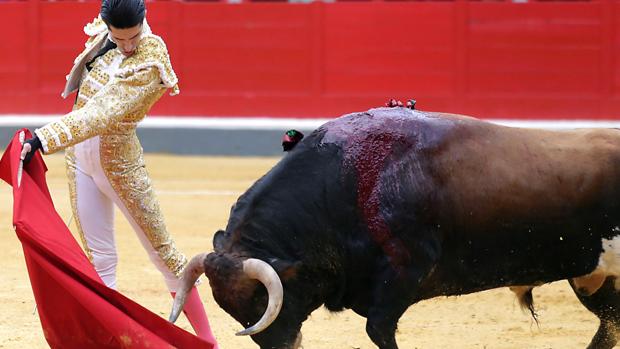 Pletórico Talavante, a hombros con Morante y Manzanares en Granada