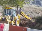 Trabajadores tratan de localizar la fosa donde podría estar enterrado García Lorca en el paraje del Peñón del Colorado, en Alfacar