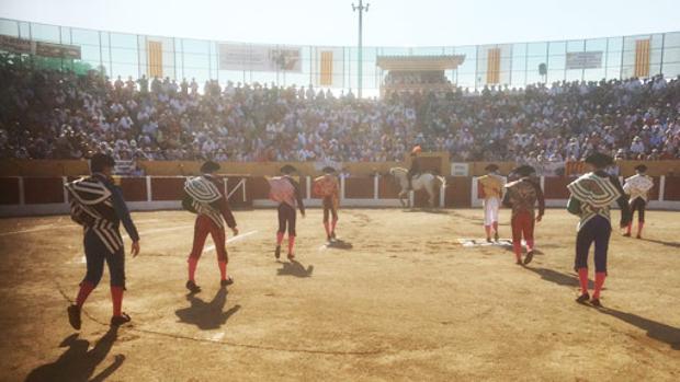 La plaza de toros de Céret canta la Marsellesa tras la puerta grande de Francia en el Mundial