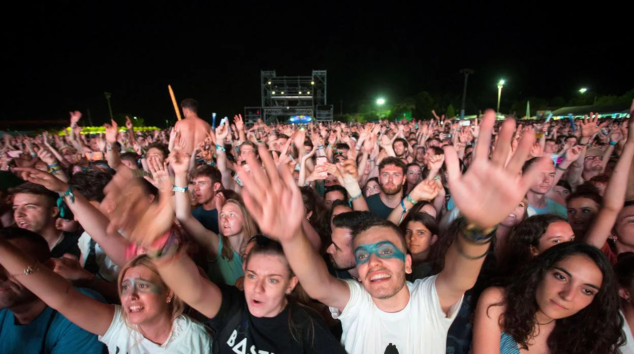 La locura y la emoción del público en e festival de Benicasim