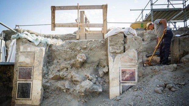 Emerge de las cenizas de Pompeya un imponente palacio desaparecido en el tiempo