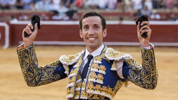 David de Miranda: «Volver a vestirme de torero me ha devuelto la vida»