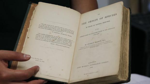 Una primera edición de «El origen de las Especies» alcanza en subasta 231.400 euros