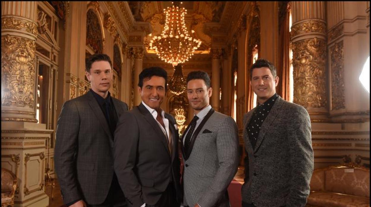 David Miller, Carlos Marín, Urs Bühler y Sébastien Izambard, los integrantes de Il Divo