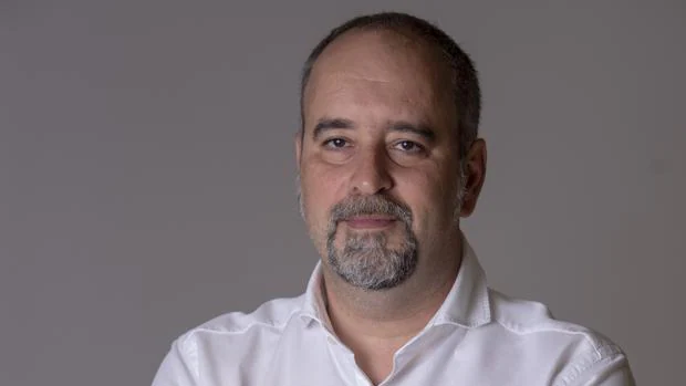 Agustín Pery: «En España hemos convertido en héroes a verdaderos chorizos»