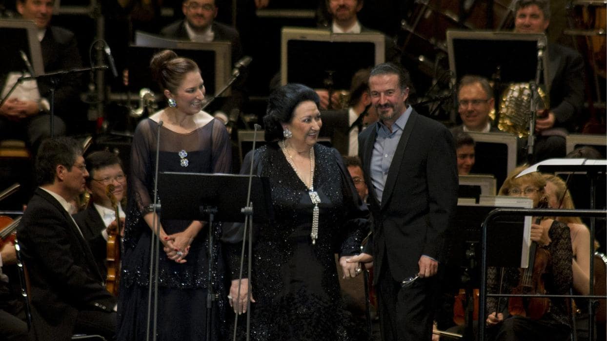 Concierto de Montserrat Caballe junto a su hija y con la colaboracion de Jose Mª Cano.