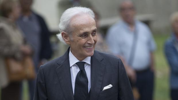 Josep Carreras echó en falta «más catalán» en el funeral de Montserrat Caballé