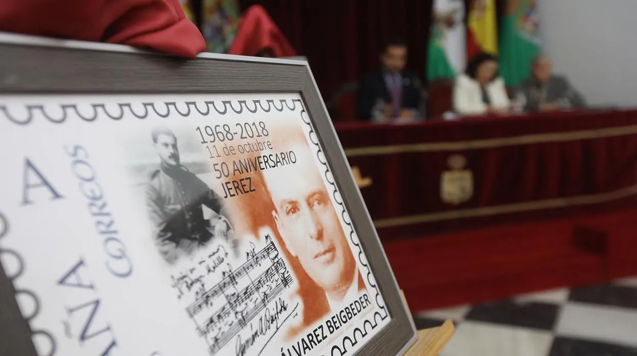 Dos sellos para recordar la figura de Álvarez Beigbeder