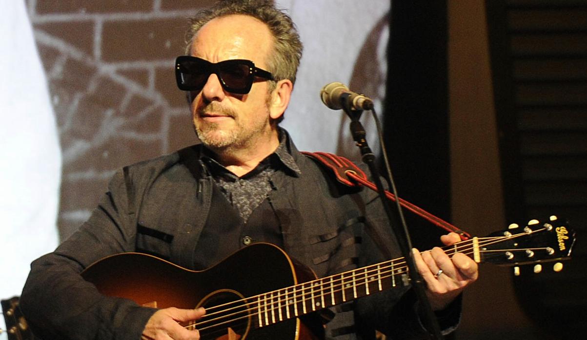 El regreso de Elvis Costello y otras pistas culturales