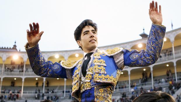 Álvaro Lorenzo vuelve a casa... de los Lozano