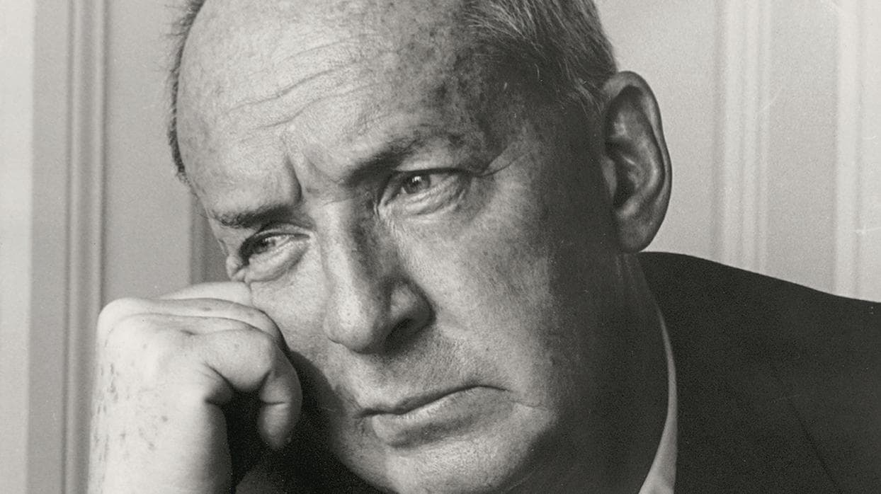 El genial escritor ruso Vladimir Nabokov