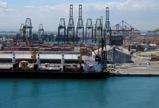 Terminal de contenedores del Puerto de Valencia