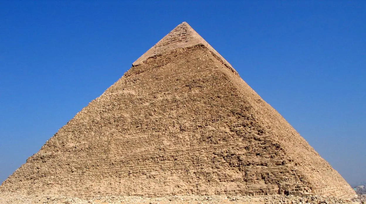 La pirámide de Keops, en El Cairo