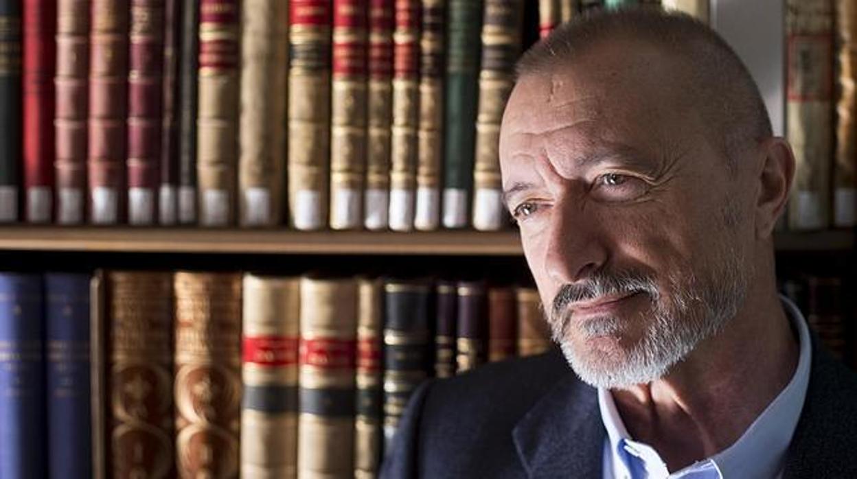 Arturo Pérez-Reverte, en la Real Academia Española