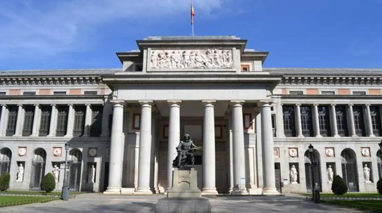 Desalojan parte del Museo del Prado por un incidente con un secador de manos