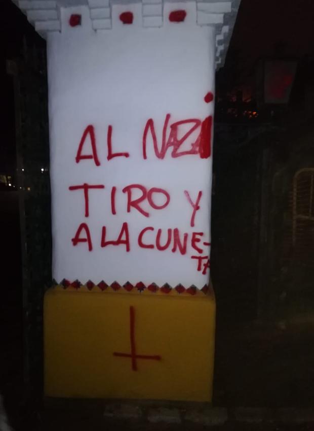 Pintadas en la finca de Morante por su apoyo a Vox: «Al nazi, tiro y cuneta»