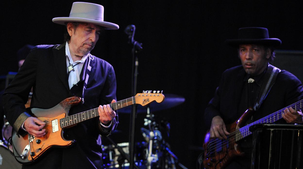 Bob Dylan durante un concierto