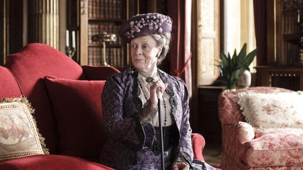 De aristócrata en «Downton Abbey» a secretaria de Goebbels en «A German Life»