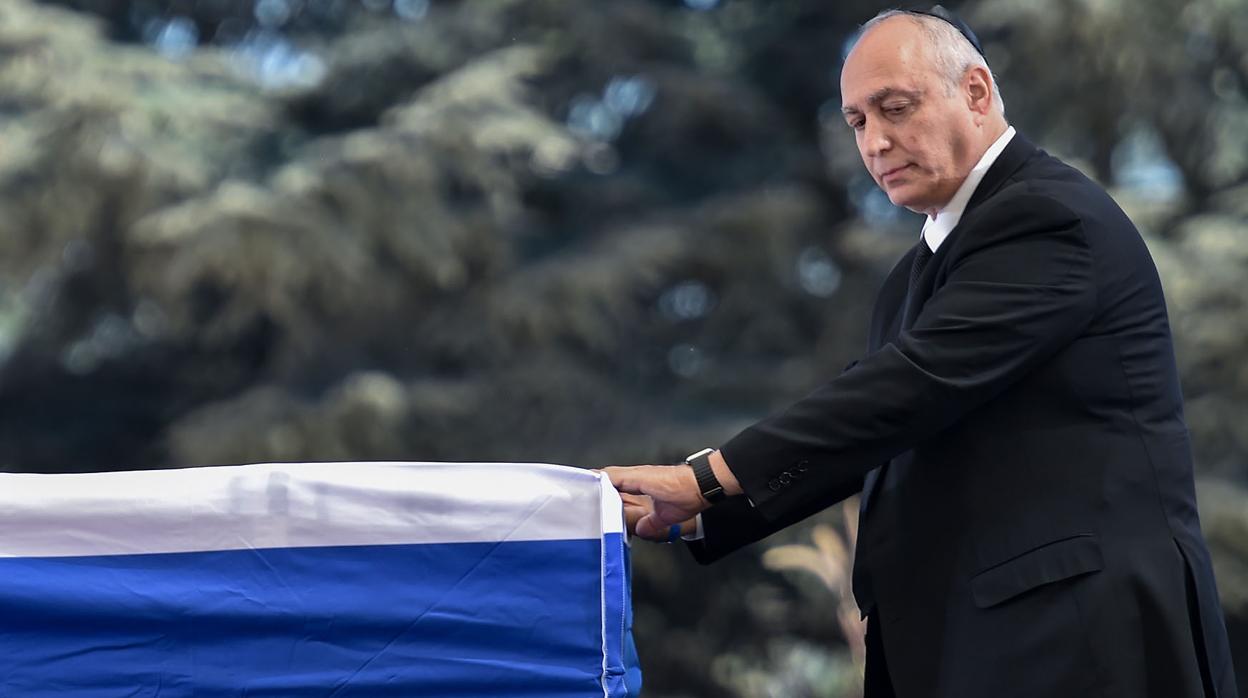 Chemi Peres, durante el funeral de su padre Shimon Peres en 2016