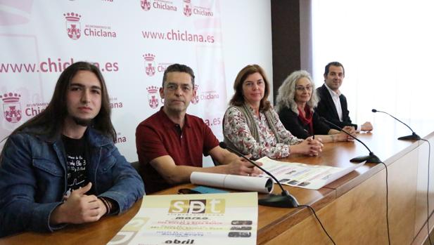 Presentada la nueva edición del festival chiclanero 'Sin pretensiones'