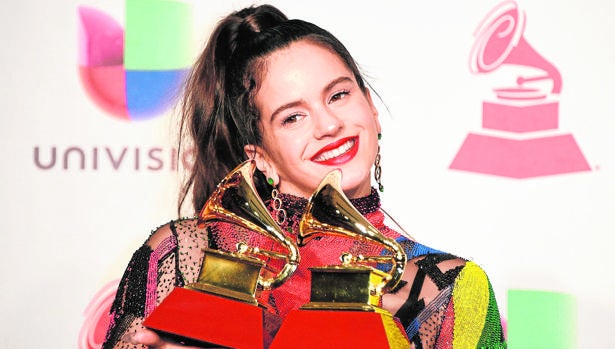 Nunca un tuit tan simple dio tanto que hablar como este de Rosalía sobre la tortilla de patata