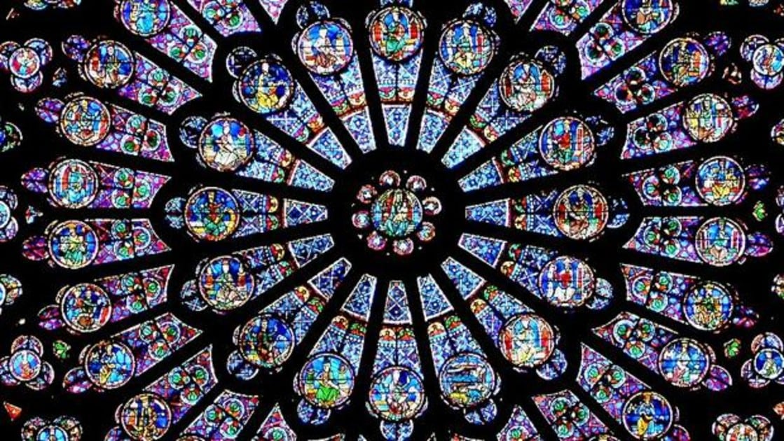 Detalle del rosetón norte de Notre Dame