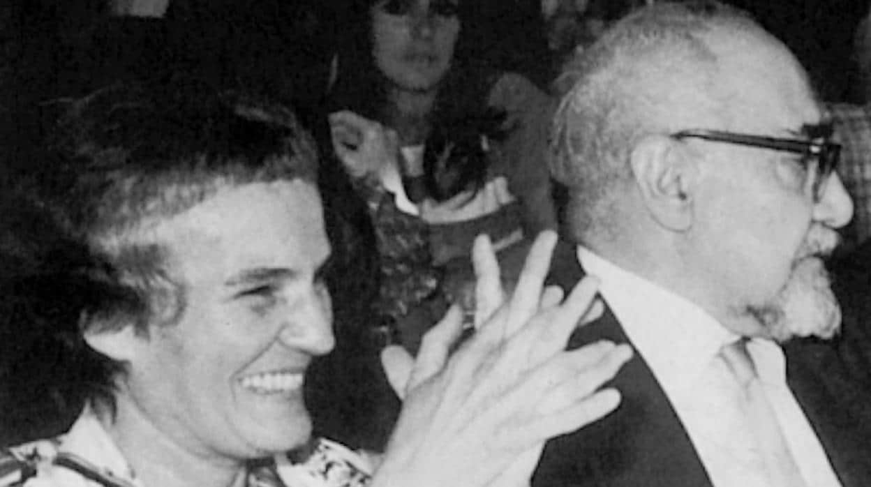 Carmen Laforet y Ramón J. Sender