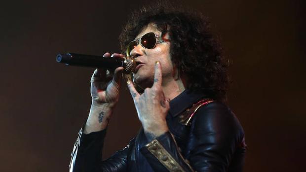 Bunbury enfría el regreso de Héroes del Silencio