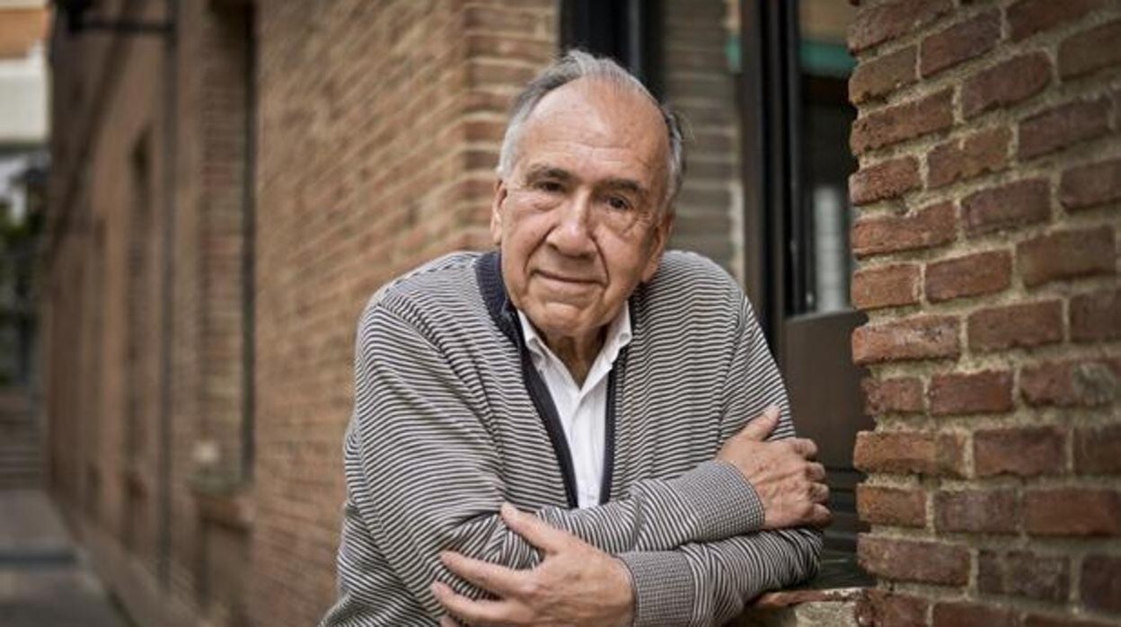 El poeta Joan Margarit, fotografiado en 2018