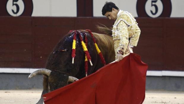 Pablo Aguado nos deja con la miel en los labios en Las Ventas