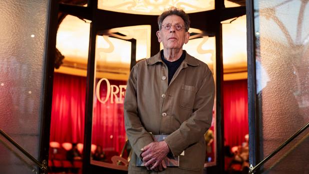 Philip Glass: «La música es un lugar tan real como Madrid y Chicago»