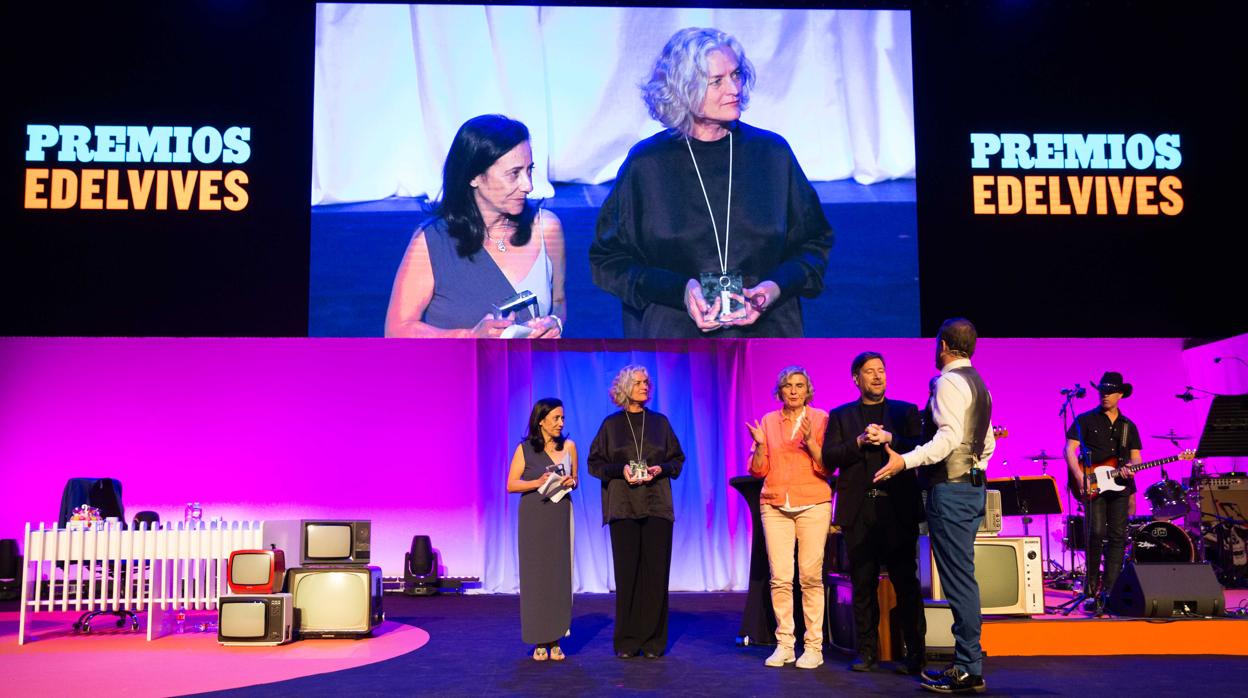 Inés Garlard, Paloma González Rubio y David Álvarez, ganadores de los premios literarios de Edelvives