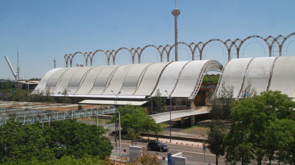 El pabellón del Futuro, en la isla de la Cartuja, albergará antes de final de año el Archivo General de Andalucía