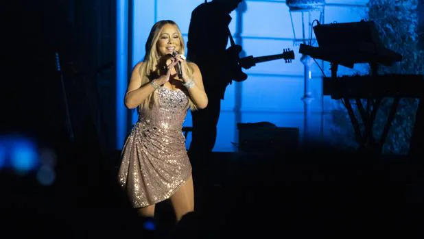 Mariah Carey exhibe poderío de diva en Pedralbes
