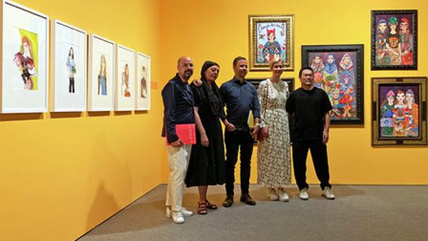 Finas estampas de moda en el museo Cristóbal Balenciaga de Guetaria