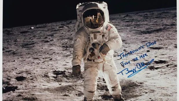 A subasta objetos del Apolo 11, la primera misión que consiguió llegar a la Luna hace 50 años