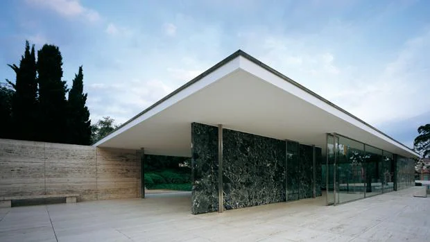 50 años de la muerte de Mies van der Rohe: así «resucitó» su único edificio en España