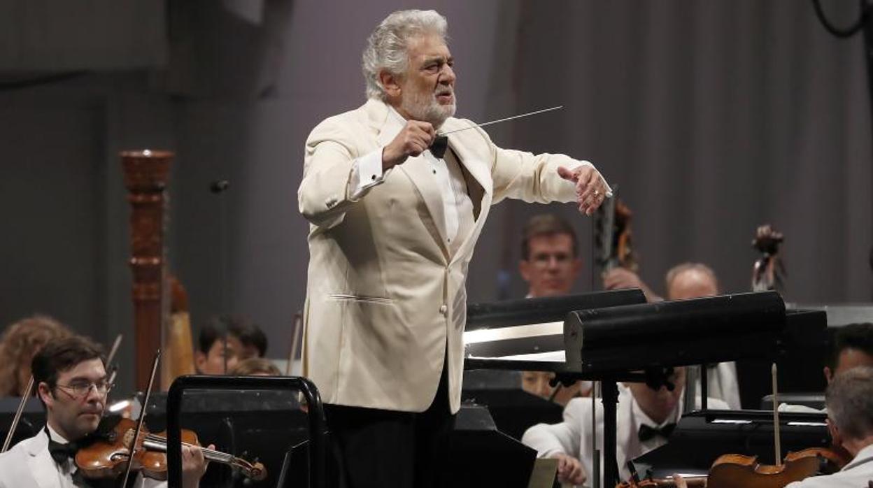 Placido Domingo, durante una actuación con la Orquesta Filarmónica de Los Ángeles en 2018