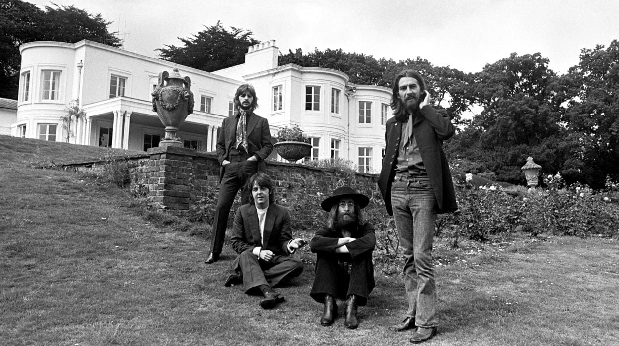 Los miembros de los Beatles en Tittenhurst