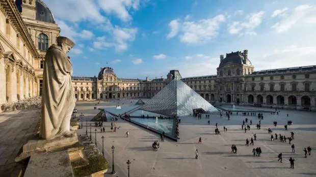 El Louvre formará a refugiados sirios e iraquíes como guías con fondos de una fundación saudí