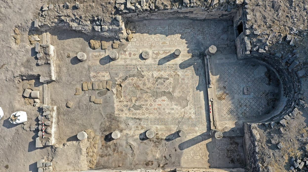 Sitio aqueológico en Israel donde se ha descubierto el mosaico que podría ser un recordatorio de la la multiplicación de los panes y los pece por parte de Jesús