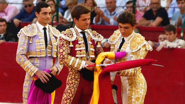 Isiegas y el capote del abuelo Octavio