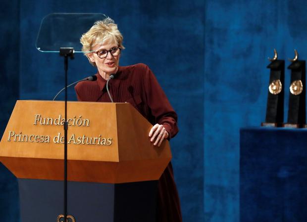 Siri Hustvedt: «Este premio es para todas las niñas que leen muchos libros y se niegan a estar calladas»