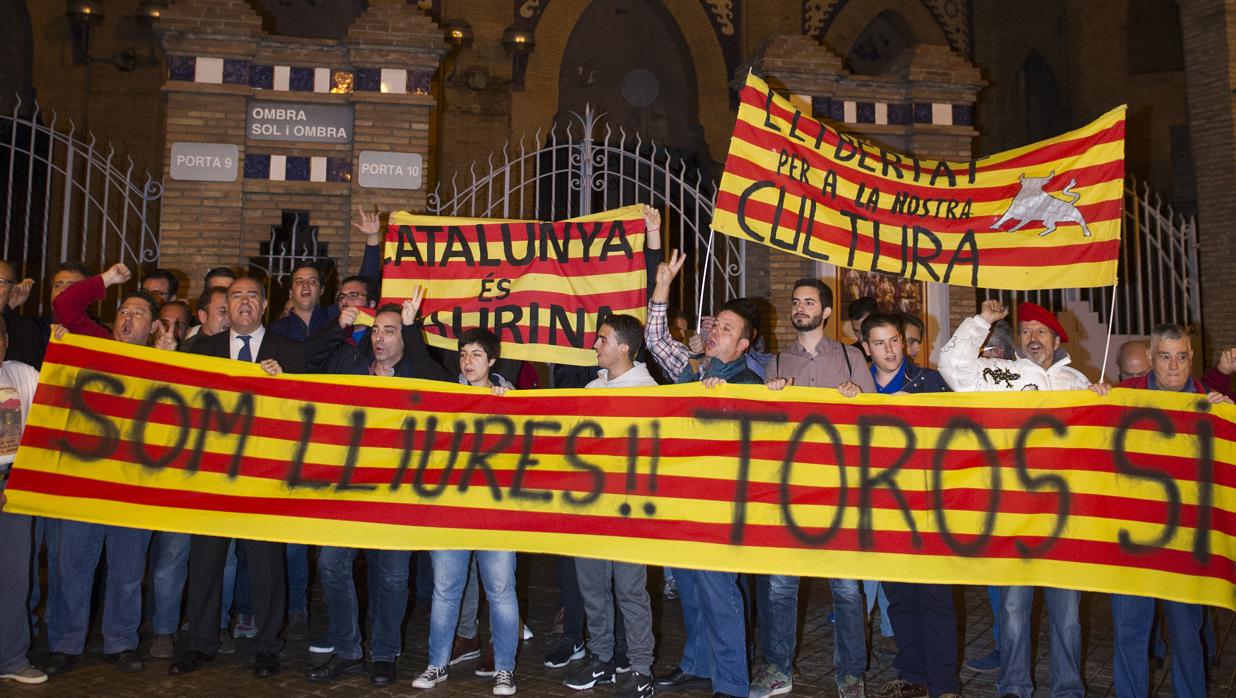 La gran mentira política de Cataluña: ni más democrática, ni más libre, ni más pacífica sin toros