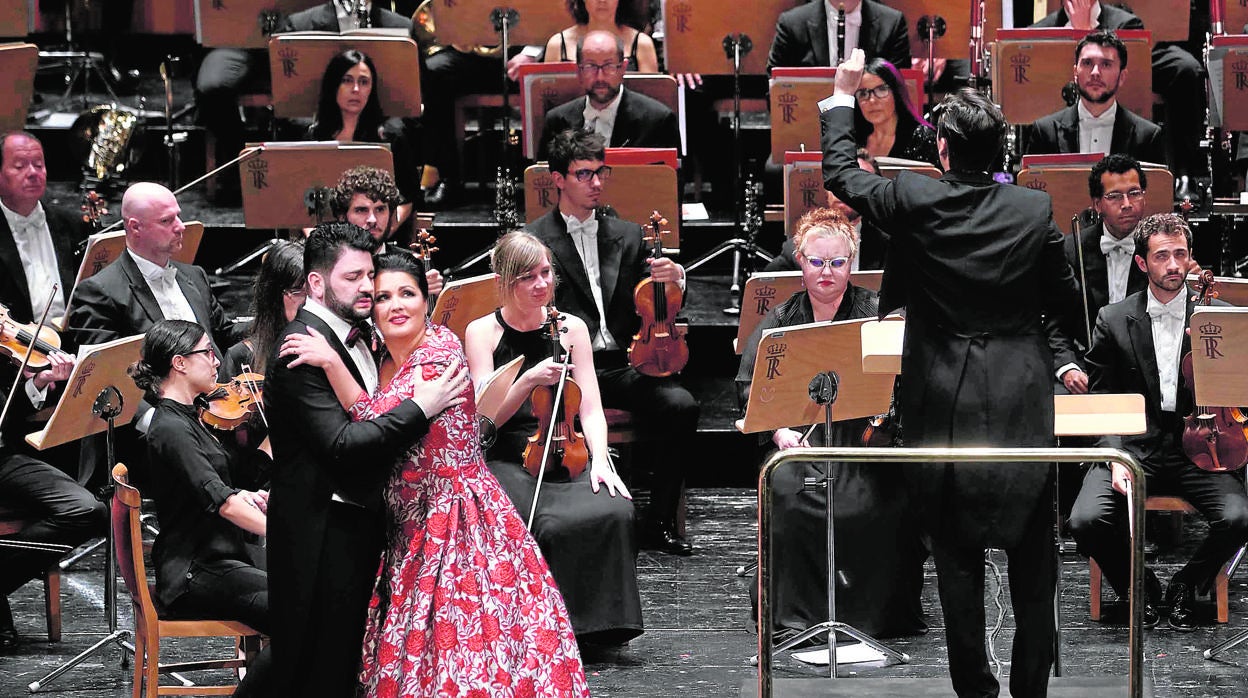 Yusif Eyvazov y Anna Netrebko, durante el recital en el Teatro Real