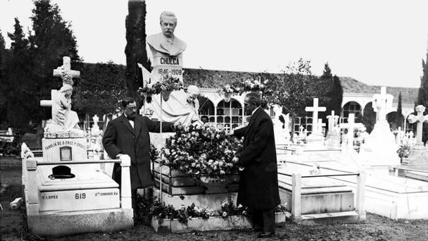 Desconocido, romántico y monumental: así es el cementerio donde reposa Larra y Espronceda