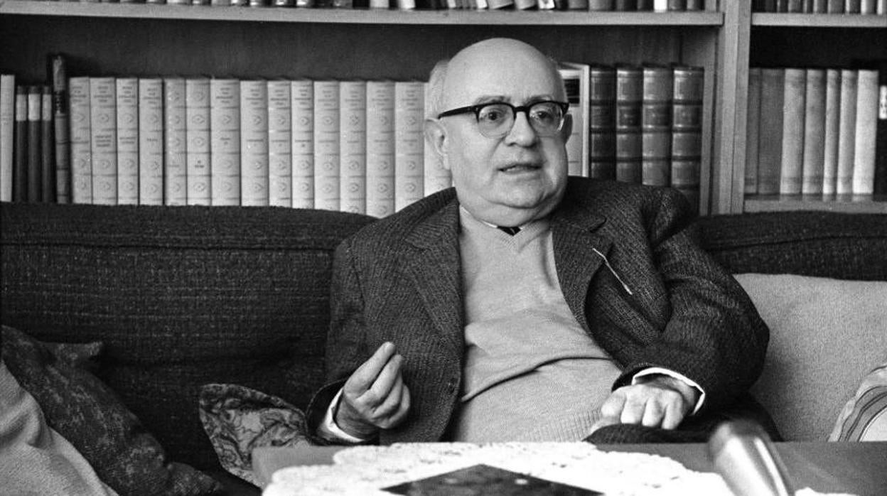 El pensador alemán Theodor Adorno