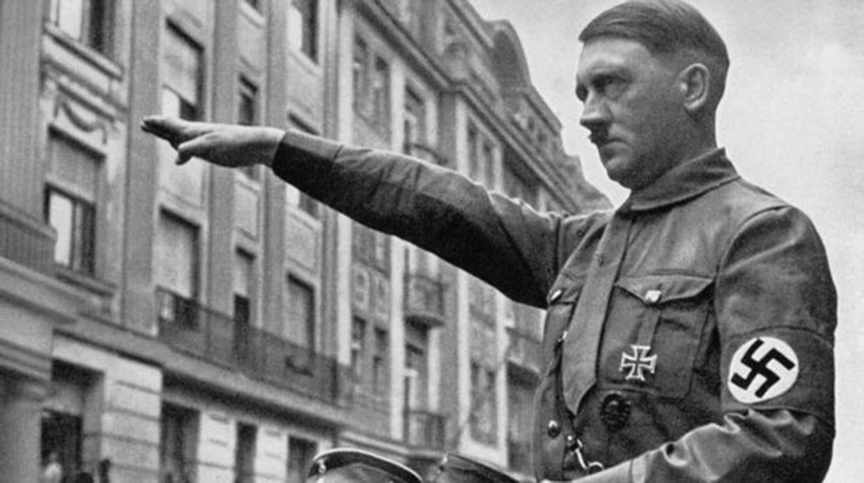 Algunos de los objetos subastados de Adolf Hitler